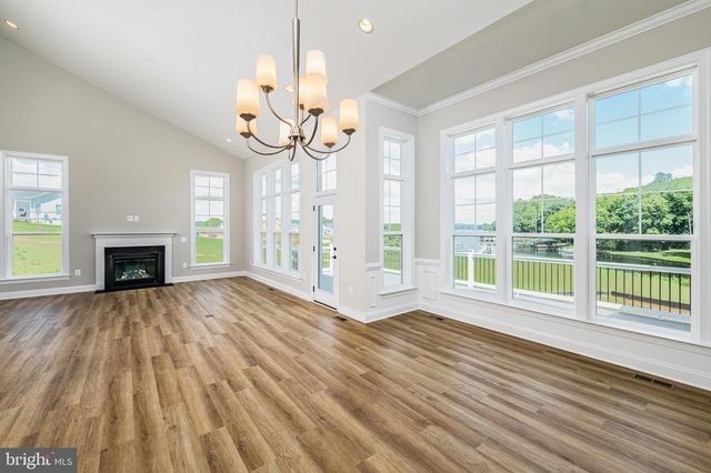 74 ROCK ISLAND RIDGE, Mineral, VA 23117