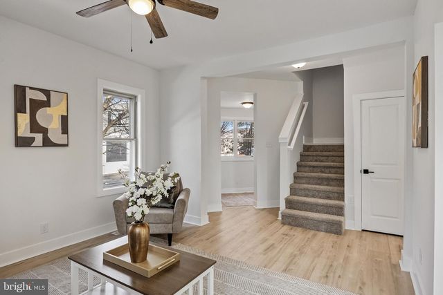 16 W GREENWOOD AVE, Oaklyn, NJ 08107