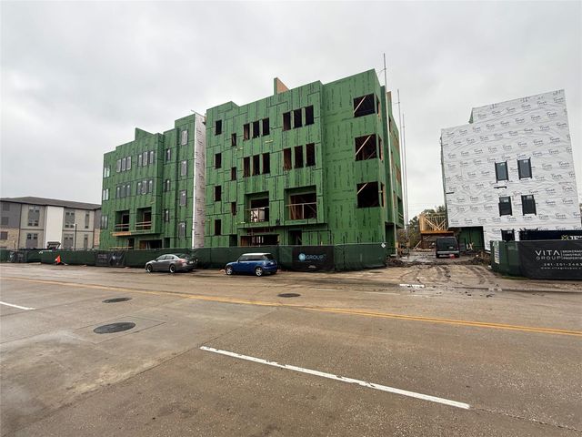 5823 Winsome Lane, Houston, TX 77057