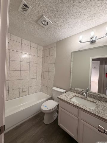 12063 Stoney Summit, San Antonio, TX 78247