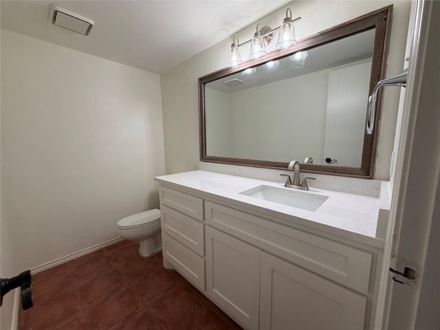 9229 Highedge Circle, Dallas, TX 75238