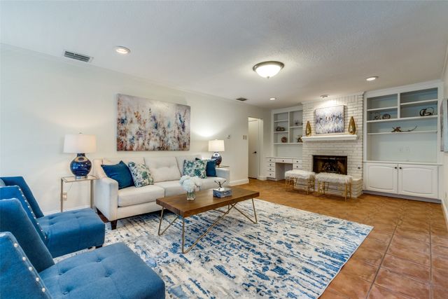 9229 Highedge Circle, Dallas, TX 75238