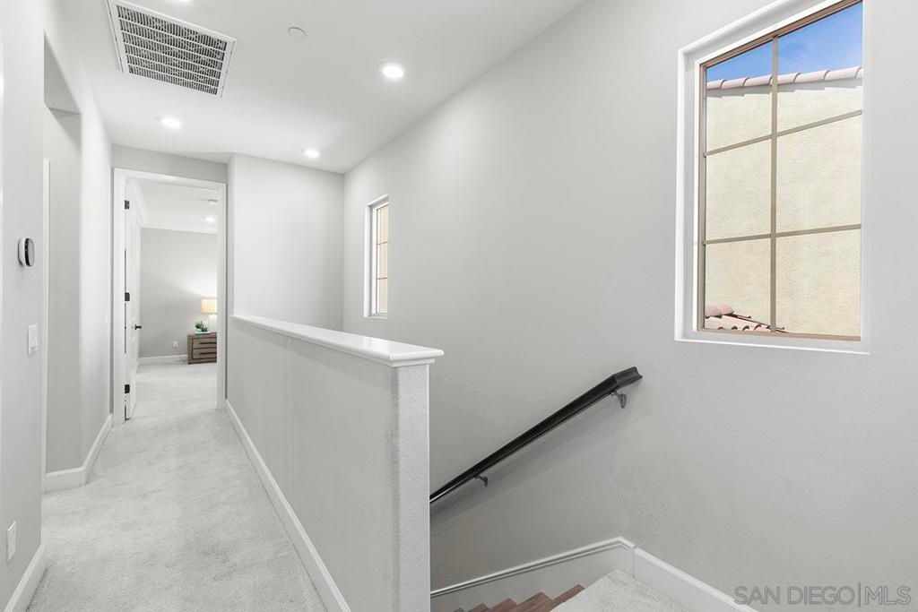 Image 16 of property listing at 10836 Everly Way, San Diego, CA 92129