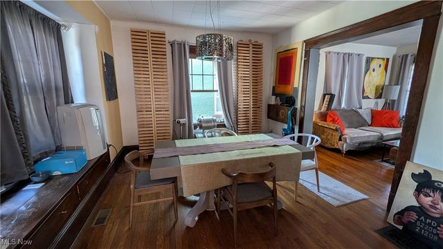 1354 Andrews Avenue, Lakewood, OH 44107