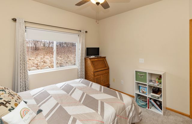 10310 Essex Drive 14, Johnston, IA 50131