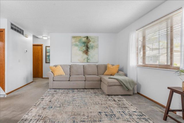11350 Ibis Street NW, Coon Rapids, MN 55433