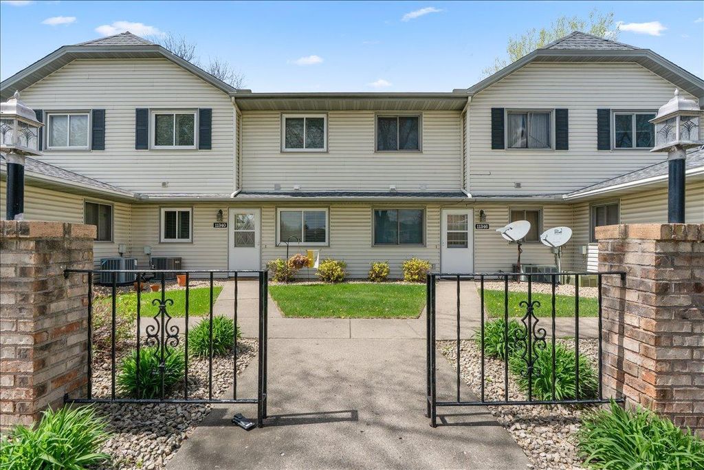 11350 Ibis Street NW, Coon Rapids, MN 55433