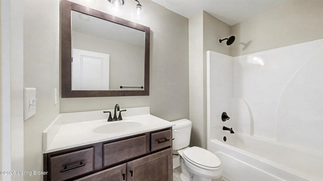 6408 Lovers Farm Trace, Louisville, KY 40291