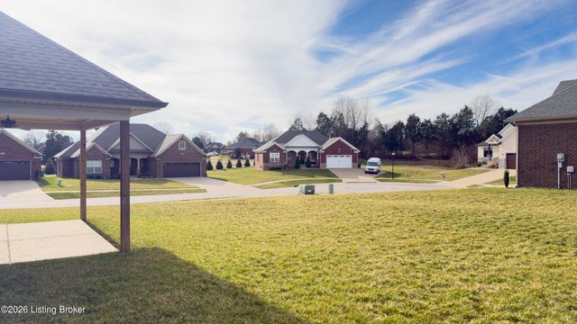 6408 Lovers Farm Trace, Louisville, KY 40291