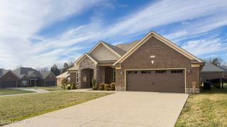 6408 Lovers Farm Trace, Louisville, KY 40291