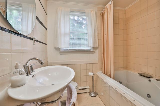 413 South Baboosic Lake Road, Merrimack, NH 03054