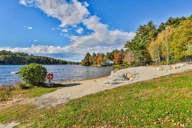 413 South Baboosic Lake Road, Merrimack, NH 03054
