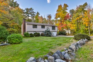 413 South Baboosic Lake Road, Merrimack, NH 03054