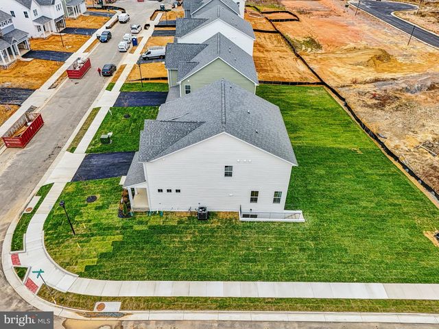 11790 WALES DR, Fredericksburg, VA 22407