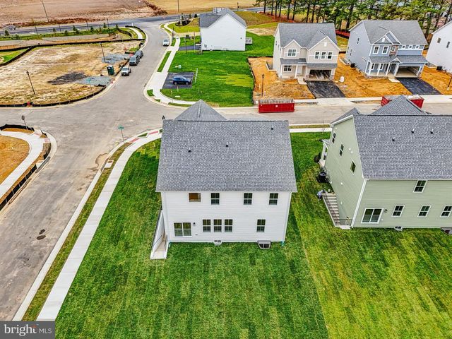 11790 WALES DR, Fredericksburg, VA 22407