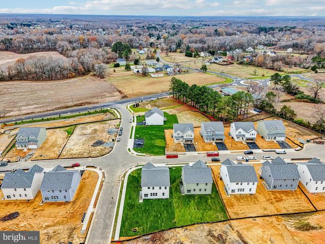 11790 WALES DR, Fredericksburg, VA 22407