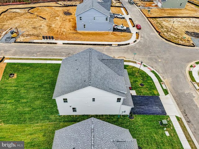 11790 WALES DR, Fredericksburg, VA 22407