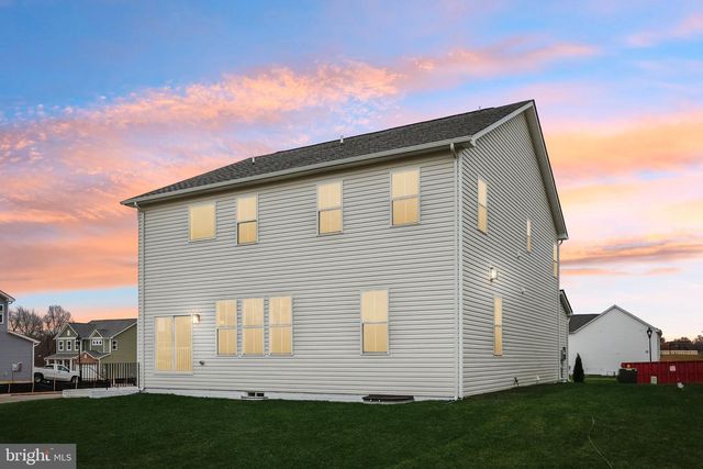 11790 WALES DR, Fredericksburg, VA 22407