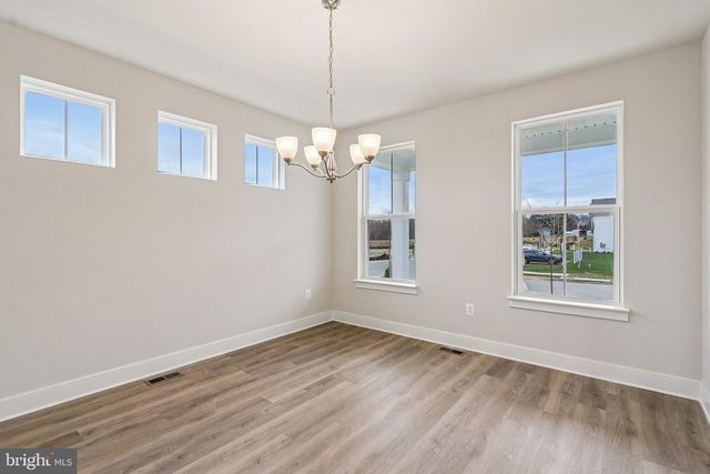 11790 WALES DR, Fredericksburg, VA 22407