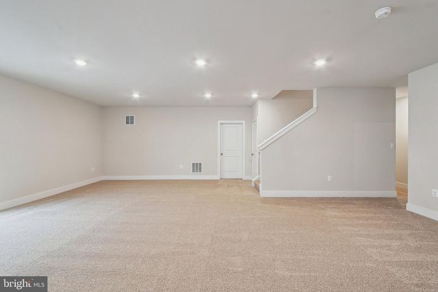 11790 WALES DR, Fredericksburg, VA 22407