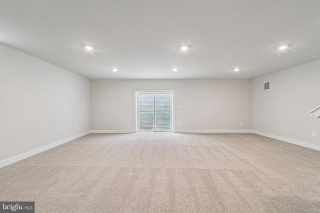 11790 WALES DR, Fredericksburg, VA 22407