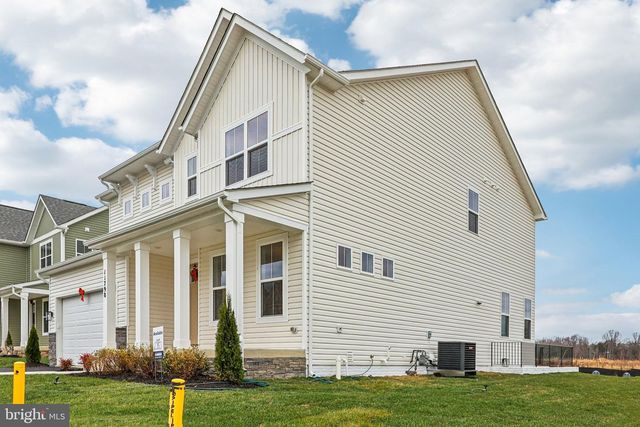 11790 WALES DR, Fredericksburg, VA 22407