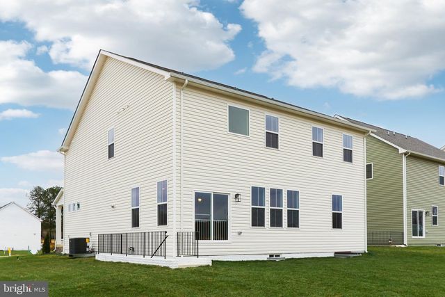 11790 WALES DR, Fredericksburg, VA 22407