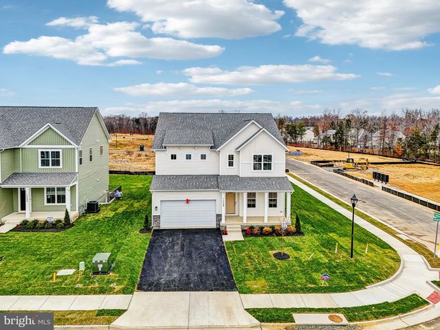 11790 WALES DR, Fredericksburg, VA 22407