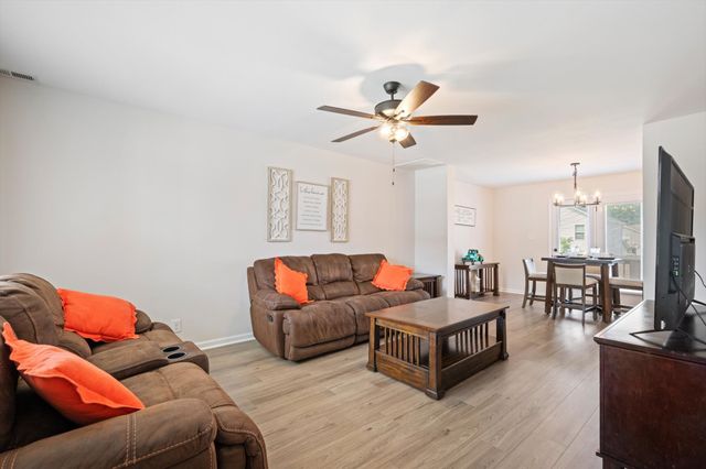 216 Quarry Overlook Way, Clarksville, TN 37043