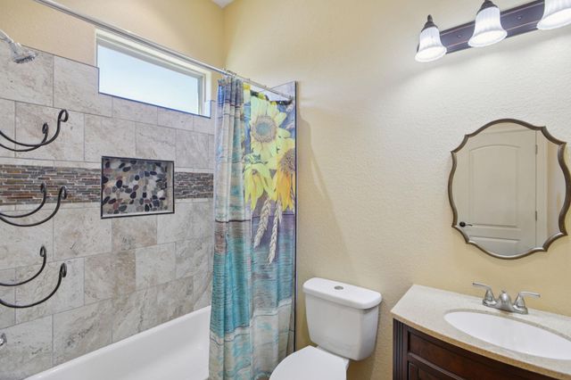 4401 Hilliard RD, San Marcos, TX 78666