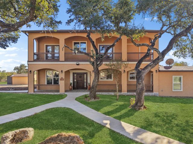 4401 Hilliard RD, San Marcos, TX 78666