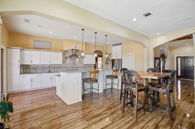 4401 Hilliard RD, San Marcos, TX 78666