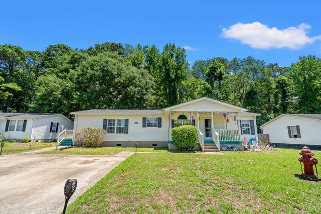 527 Grapevine St., Myrtle Beach, SC 29579