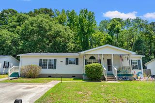 527 Grapevine St., Myrtle Beach, SC 29579