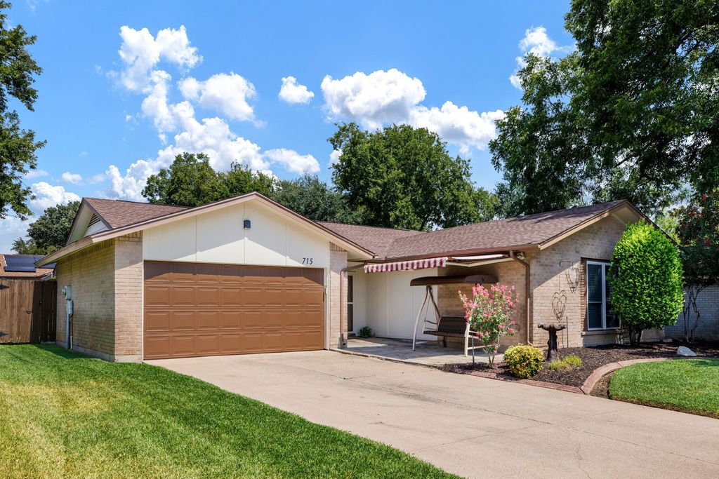 715 Salem Drive, Arlington, TX 76014 — photo 4