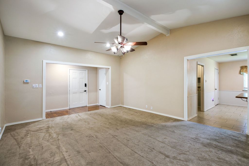 715 Salem Drive, Arlington, TX 76014 — photo 5