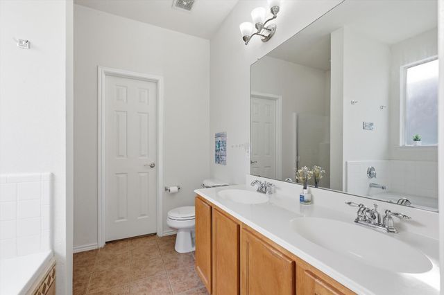 9212 Wellington Drive, Little Elm, TX 75068