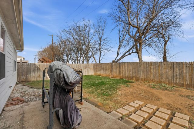 9212 Wellington Drive, Little Elm, TX 75068