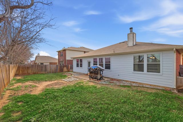 9212 Wellington Drive, Little Elm, TX 75068