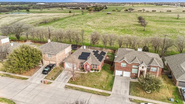 9212 Wellington Drive, Little Elm, TX 75068