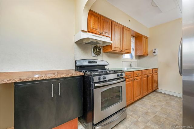 95-01 43rd Avenue, Elmhurst, NY 11373