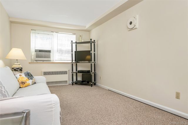 95-01 43rd Avenue, Elmhurst, NY 11373