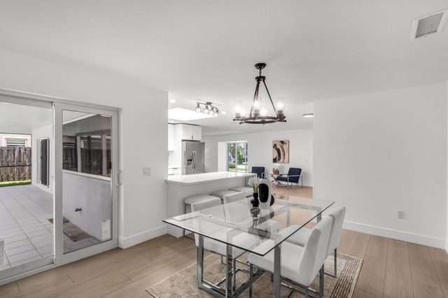 11640 NW 30th Place, Sunrise, FL 33323