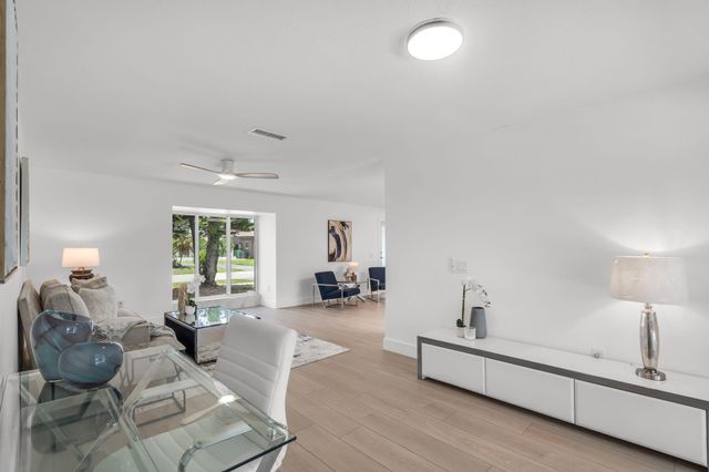 11640 NW 30th Place, Sunrise, FL 33323