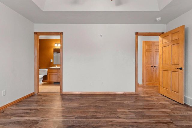 2437 LAWRENCE DRIVE, De Pere, WI 54115