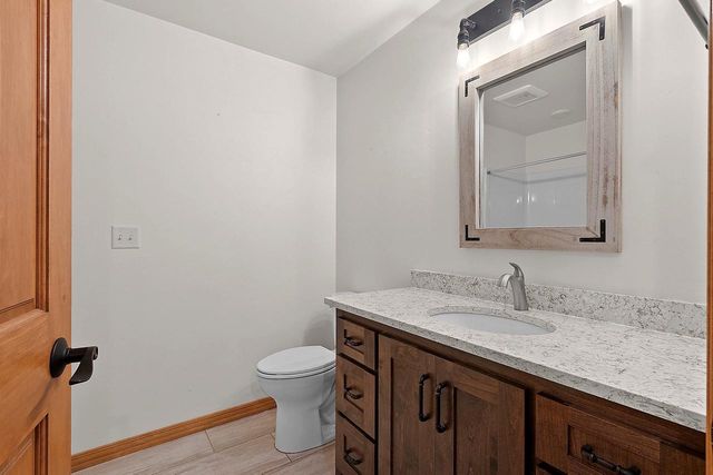 2437 LAWRENCE DRIVE, De Pere, WI 54115