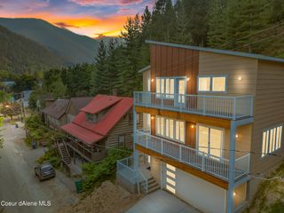 414 2nd St, Kellogg, ID 83837