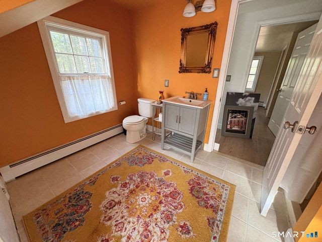 44 Climax Road, Simsbury, CT 06070