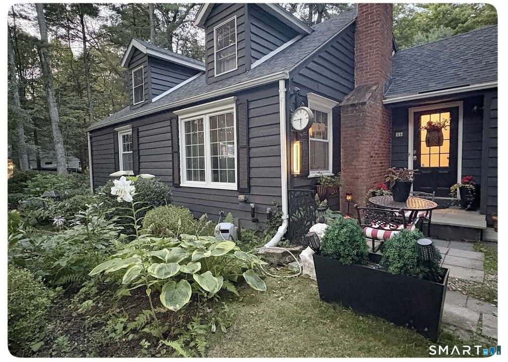 44 Climax Road, Simsbury, CT 06070