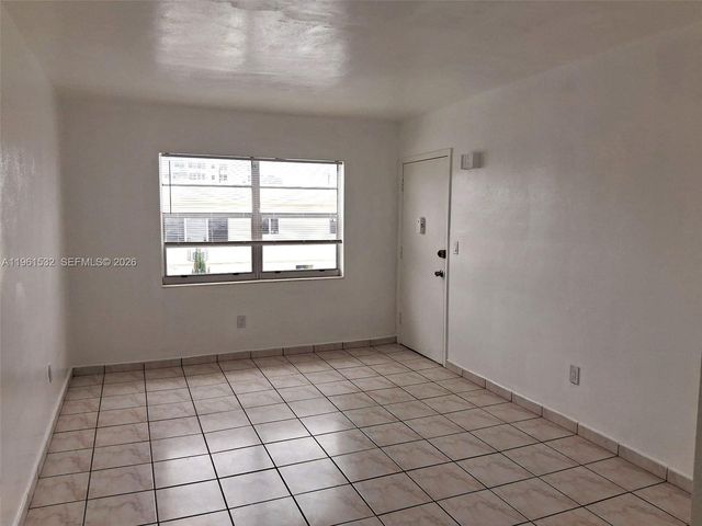 7860 Harding Ave 4B, Miami Beach, FL 33141